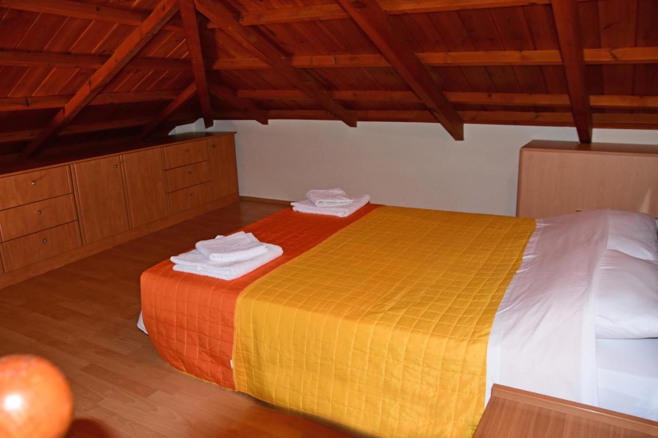 Irides Apartments Megalochori  Zewnętrze zdjęcie